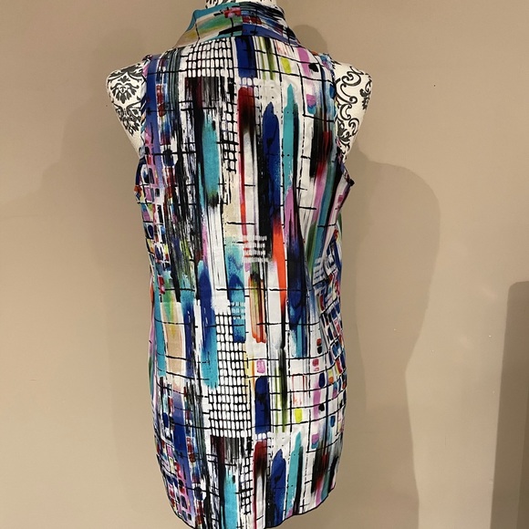 2 for $20 🎉 Multicoloured Shirt - Picture 3 of 3